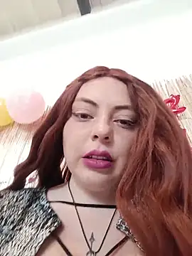 madelaine- online show from May 20, 7:00 pm