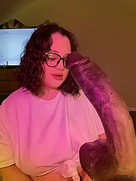 DaisyBooom online show from February 26, 7:10 pm