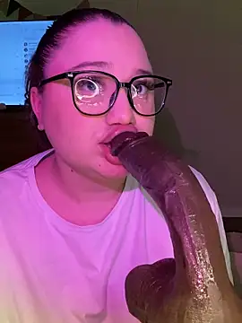 DaisyBooom online show from February 23, 10:20 pm