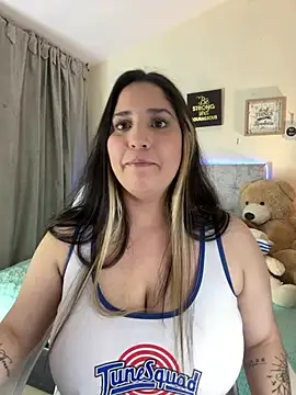 valentina jonnes1 online show from December 12, 3:10 am