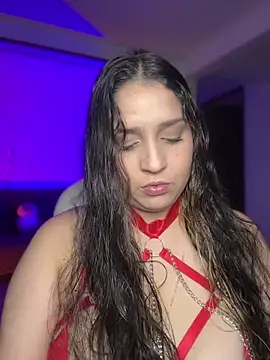 valentina jonnes1 online show from March 12, 4:41 am