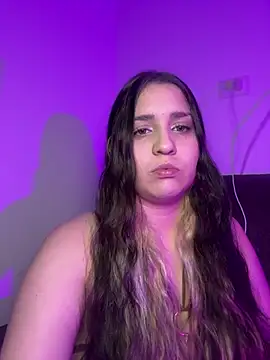 valentina jonnes1 online show from February 12, 5:07 am