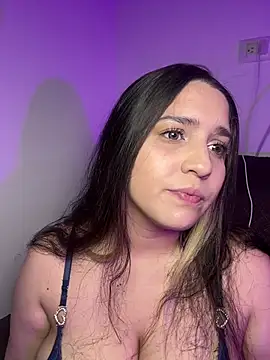 valentina jonnes1 online show from February 10, 5:28 am