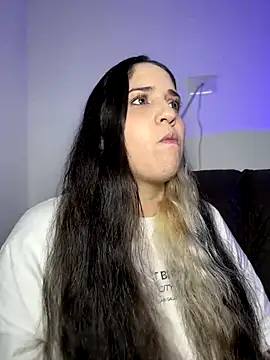 valentina jonnes1 online show from January 9, 3:35 am