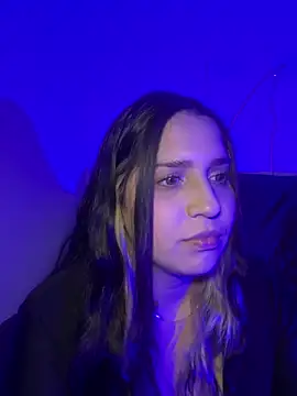 valentina jonnes1 online show from March 22, 7:10 am