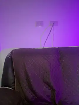 valentina jonnes1 online show from March 28, 5:52 am