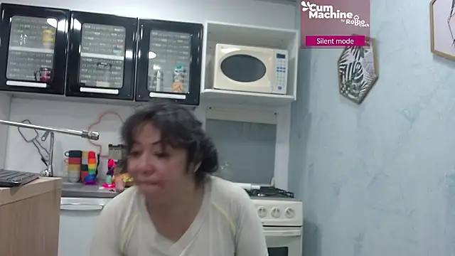 Snapshot of Drool_Sucker chatting on April 26, 12:13 pm Drool Sucker online show from April 26, 12:13 pm