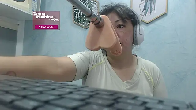 Drool Sucker online show from April 17, 12:41 pm