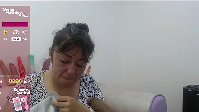 Drool Sucker online show from December 3, 12:15 pm