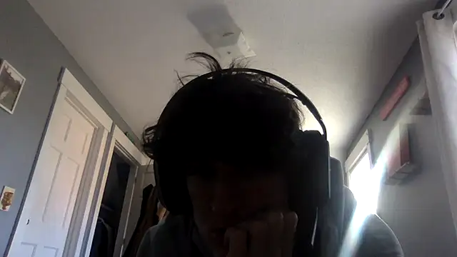 KittingGrappler online show from November 18, 6:11 pm