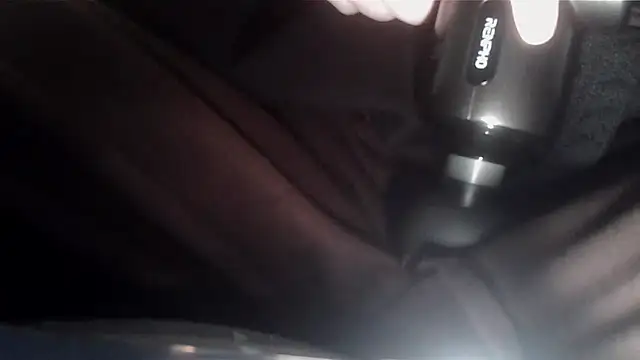 KittingGrappler online show from November 20, 8:31 pm