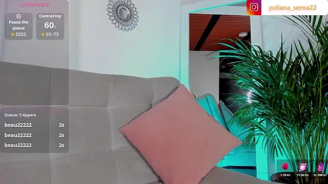 HellenHylls online show from January 15, 4:27 am