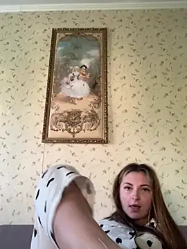 Snapshot of fairy365 chatting on July 11, 7:30 am fairy365 online show from July 11, 7:30 am