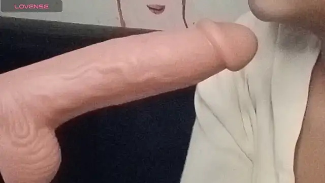 Snapshot of Sheela_oshovadi chatting on March 17, 6:40 am Sheela oshovadi online show from March 17, 6:40 am