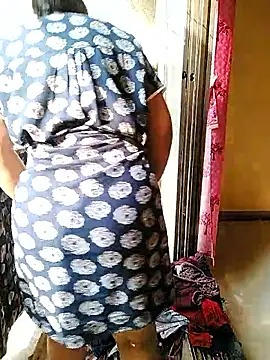 PayalSharmahot143 online show from February 4, 4:40 am