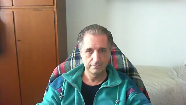 lliuk70mi online show from April 20, 12:41 pm
