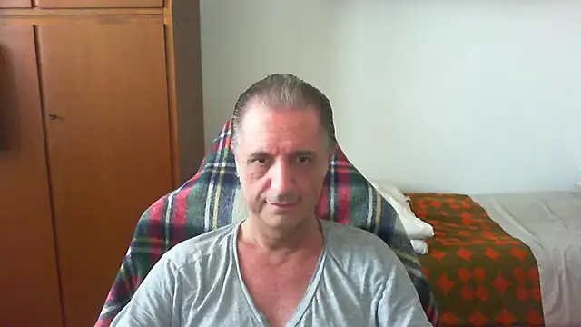 lliuk70mi online show from May 21, 12:13 pm