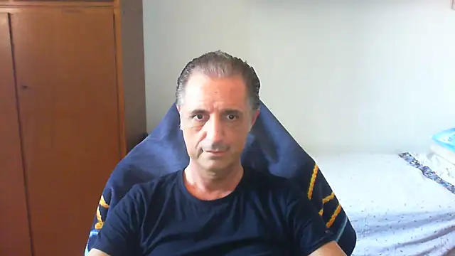 lliuk70mi online show from May 27, 1:18 pm