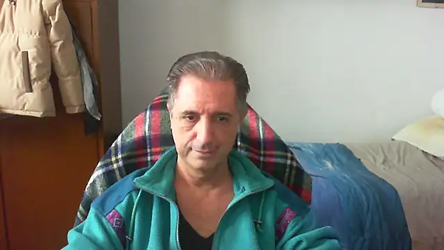 lliuk70mi online show from March 9, 3:04 pm