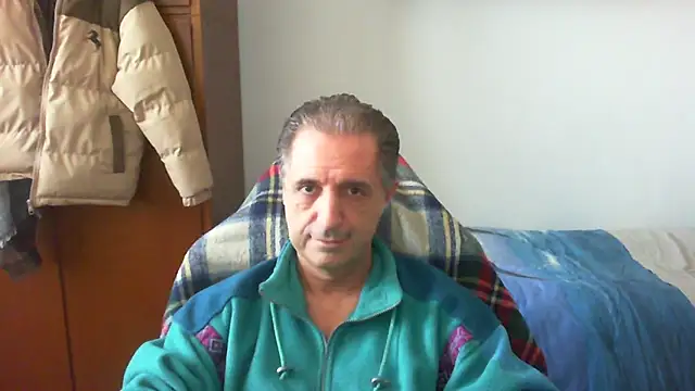 lliuk70mi online show from April 4, 1:17 pm