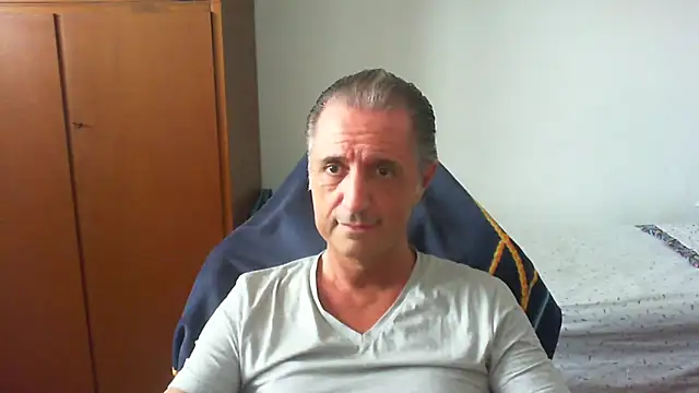 lliuk70mi online show from June 4, 11:37 am