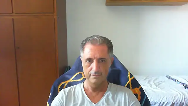 Snapshot of lliuk70mi chatting on June 23, 12:36 pm lliuk70mi online show from June 23, 12:36 pm