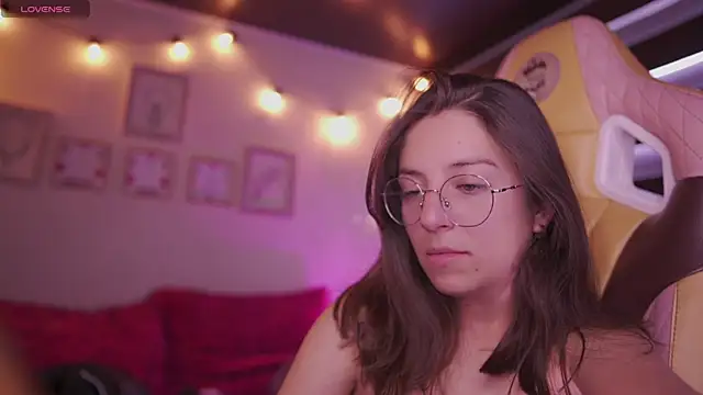 milly kenner online show from December 1, 6:42 pm