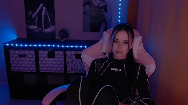 AlisaLink online show from February 8, 6:11 pm