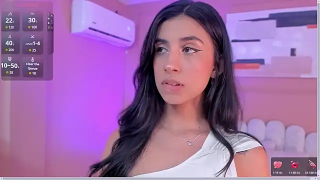 zia cooper online show from April 22, 7:09 pm