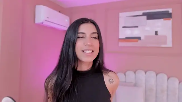 zia cooper online show from February 19, 7:00 pm