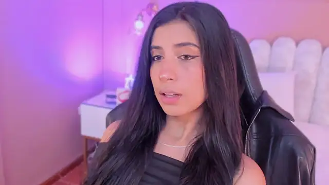 zia cooper online show from March 12, 6:56 pm