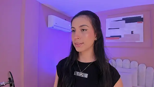 zia cooper online show from November 25, 7:47 pm