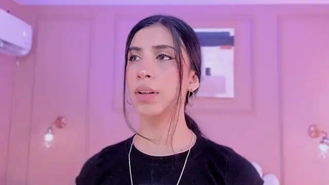 zia cooper online show from March 14, 6:36 pm