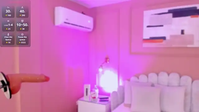 zia cooper online show from December 22, 7:25 pm