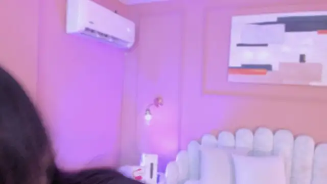 zia cooper online show from March 31, 6:43 pm