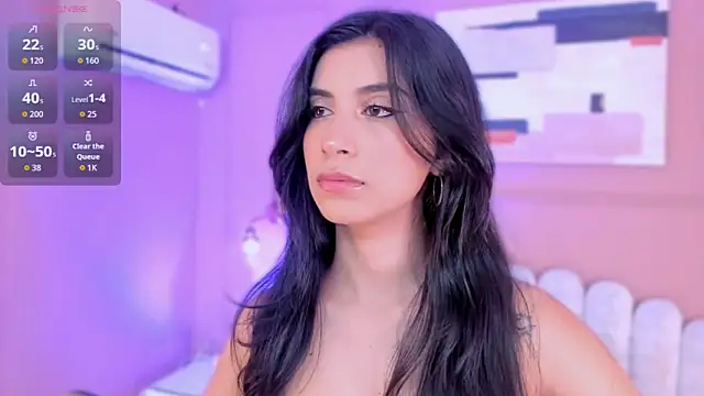 zia cooper online show from April 4, 6:58 pm