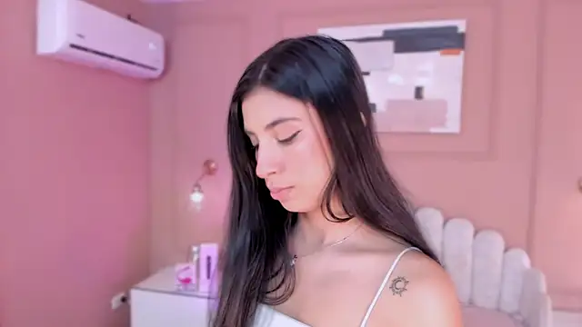 zia cooper online show from February 10, 7:02 pm