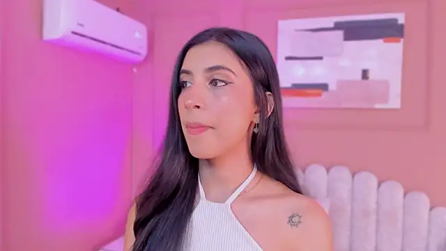 zia cooper online show from March 6, 6:58 pm