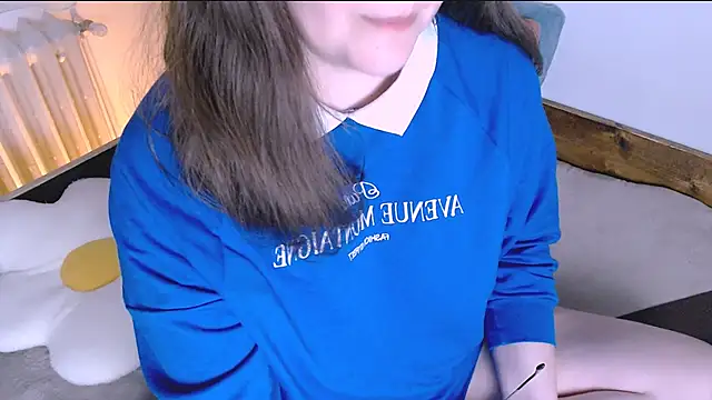 ChubbyMaia online show from May 7, 7:06 pm