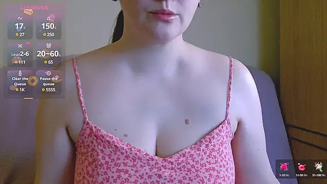 ChubbyMaia online show from March 8, 9:06 am