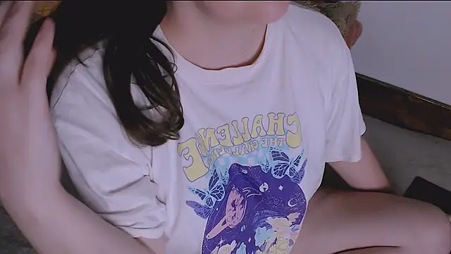 ChubbyMaia online show from May 6, 6:56 pm