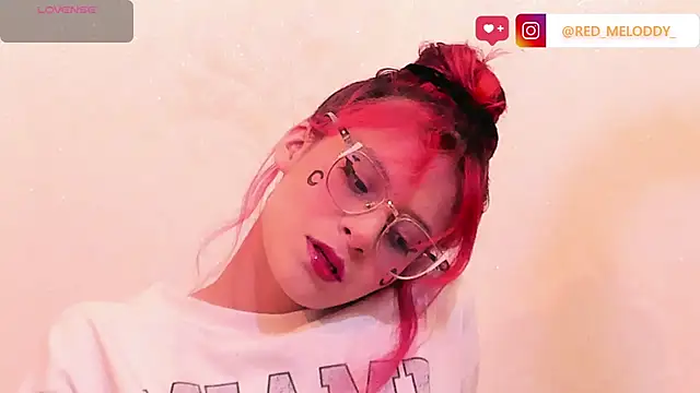 RedMeloddy online show from October 6, 8:42 pm