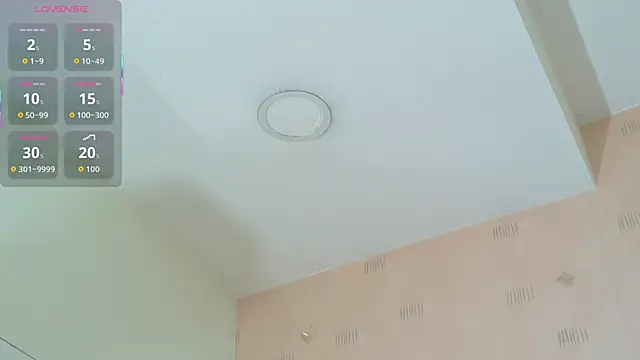 littleebonymommy online show from October 29, 7:57 pm