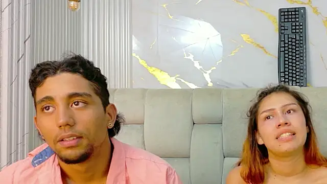 Snapshot of Annyeli chatting on February 19, 12:40 am Annyeli online show from February 19, 12:40 am