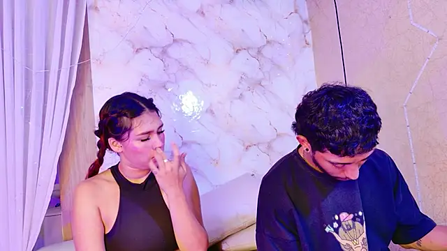 Snapshot of Annyeli chatting on January 11, 1:12 am Annyeli online show from January 11, 1:12 am