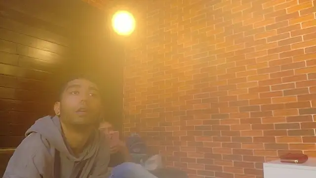 Snapshot of Annyeli chatting on November 30, 3:35 pm Annyeli online show from November 30, 3:35 pm