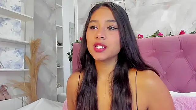 AnnaQueen  online show from October 18, 4:20 pm