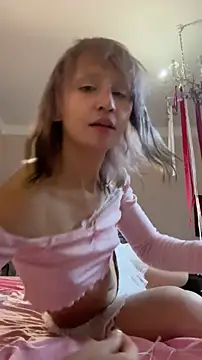 bigbabykiki online show from January 9, 5:25 am