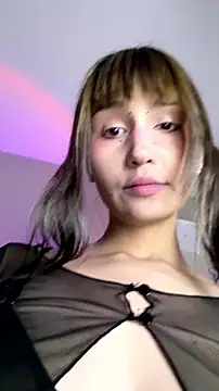 Snapshot of bigbabykiki chatting on June 26, 7:31 pm bigbabykiki online show from June 26, 7:31 pm