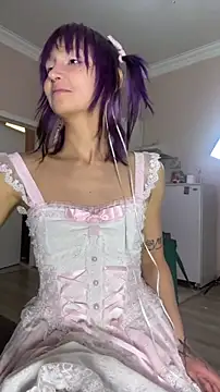 bigbabykiki online show from February 8, 3:21 pm